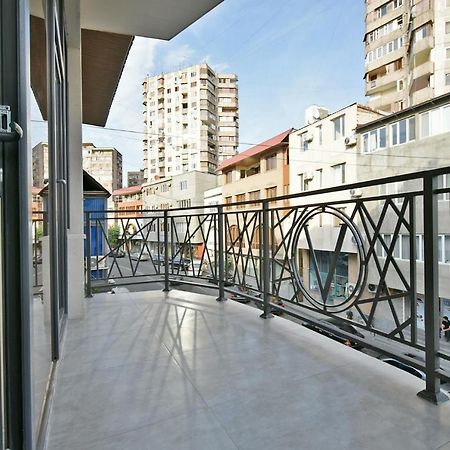 New Apartment In Yerevan City Center 外观 照片